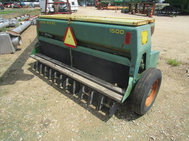 John Deere 1500 Grain Drill