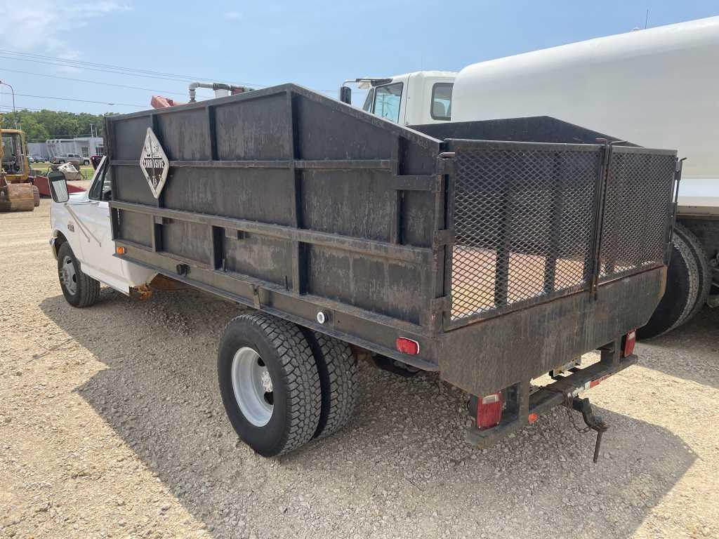 1995 Ford F-350 XL Flatbed Truck