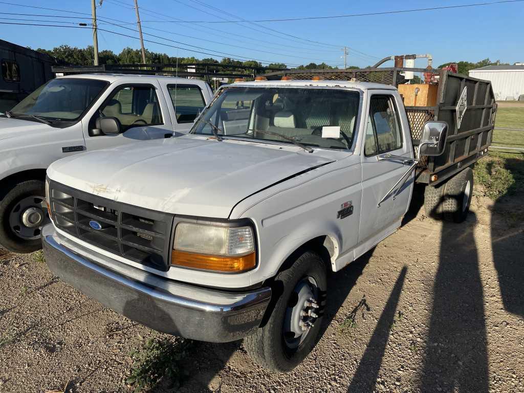 1995 Ford F-350 Truck