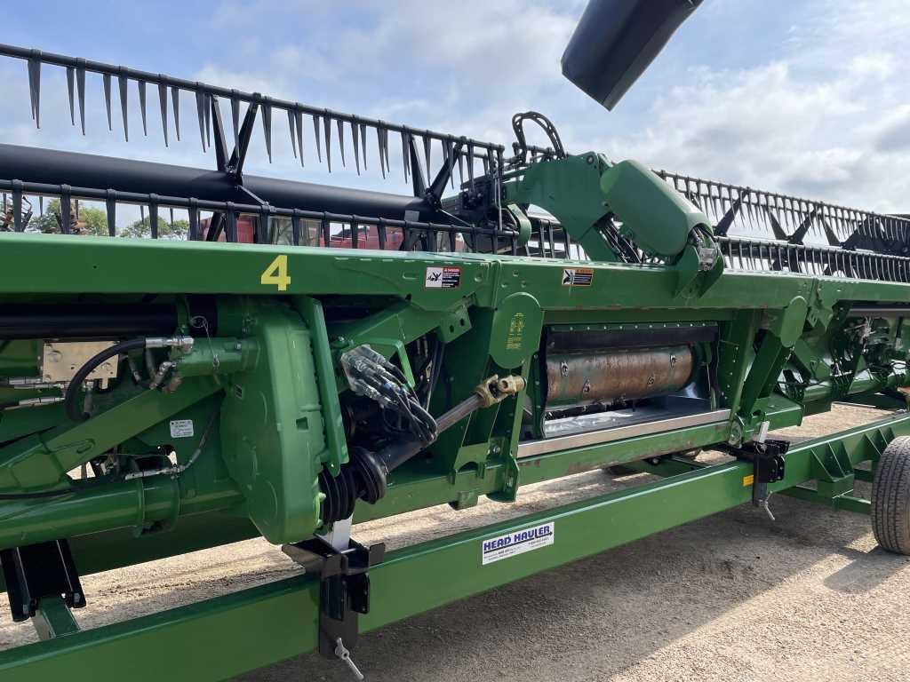 2018 John Deere 645FD Flex Draper Header