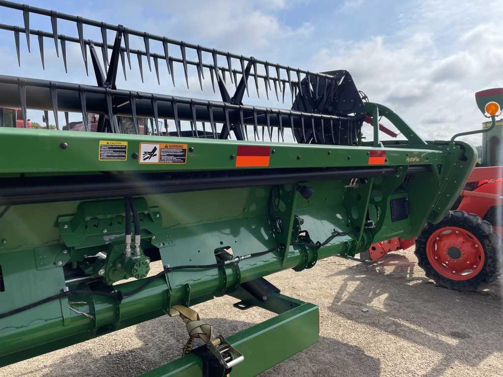 2018 John Deere 645FD Flex Draper Header