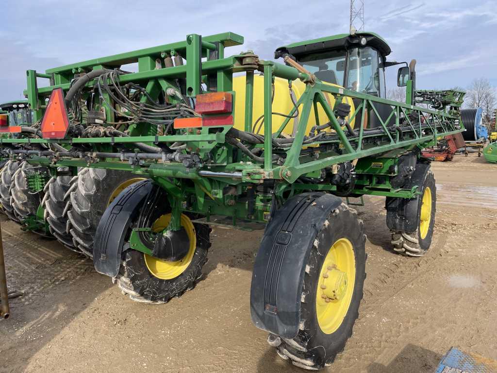 2015 John Deere R4023 Sprayer