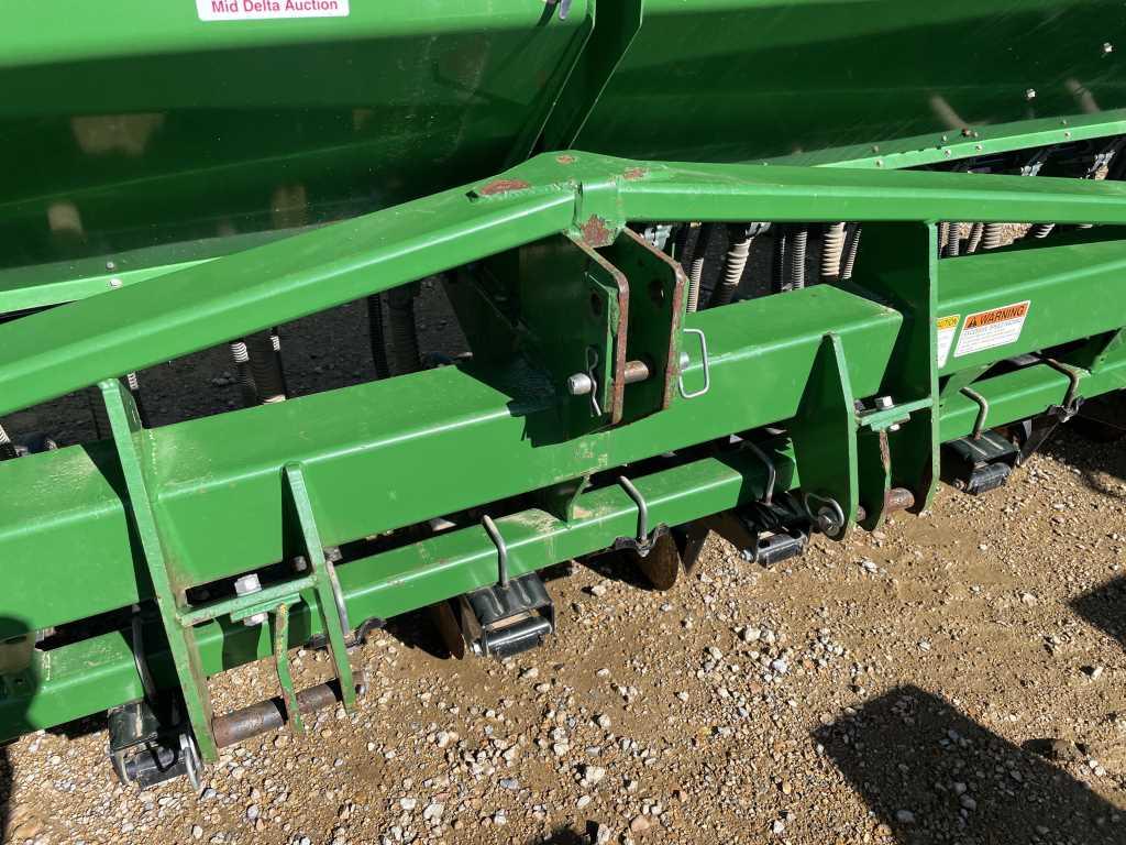 Great Plains Solid Stand 2000 Grain Drill