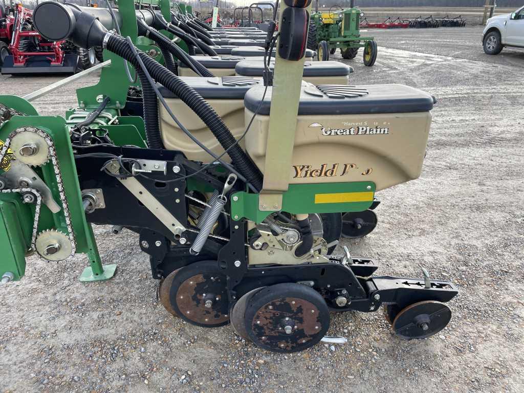 Great Plains YP825A Planter