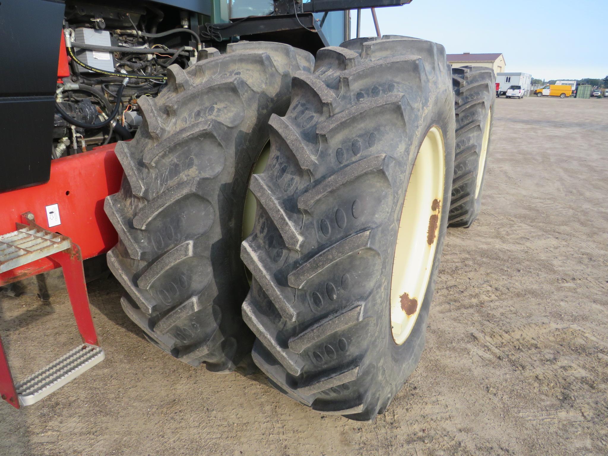 2006 VERSATILE 2360 TRACTOR