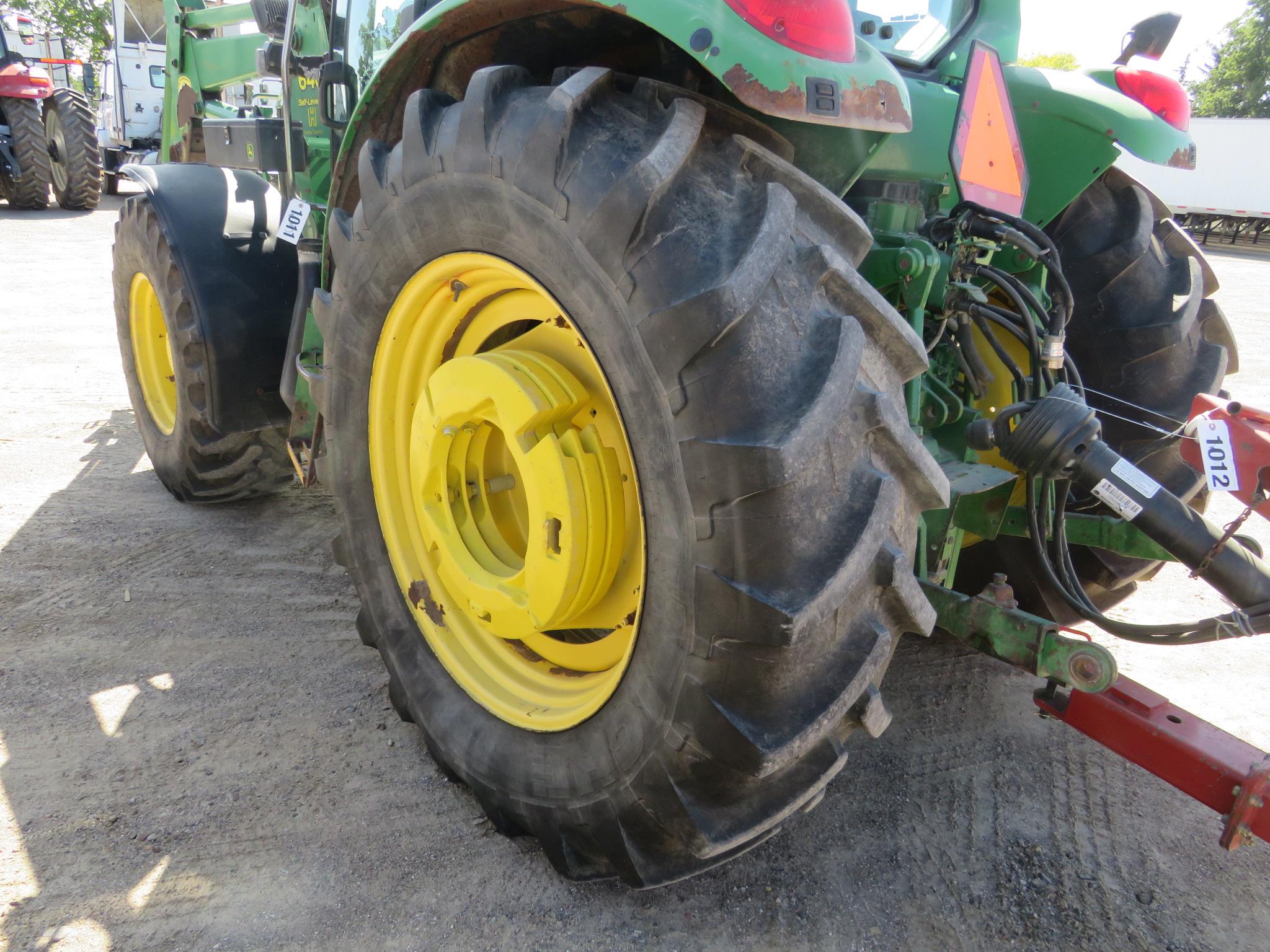 2006 JOHN DEERE 6420 TRACTOR LOADER