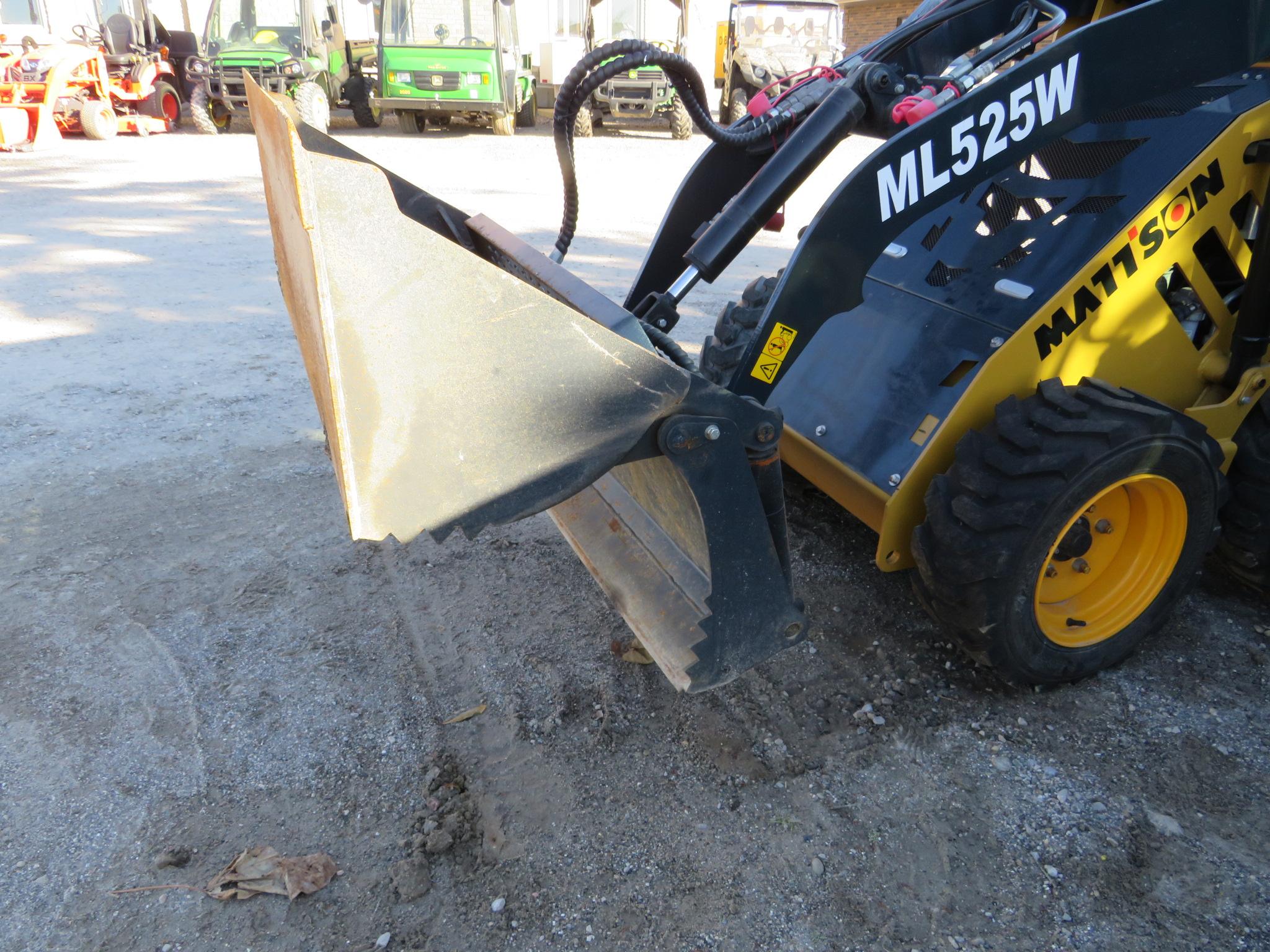 2017 MATTSON ML525W MINI SKID STEER