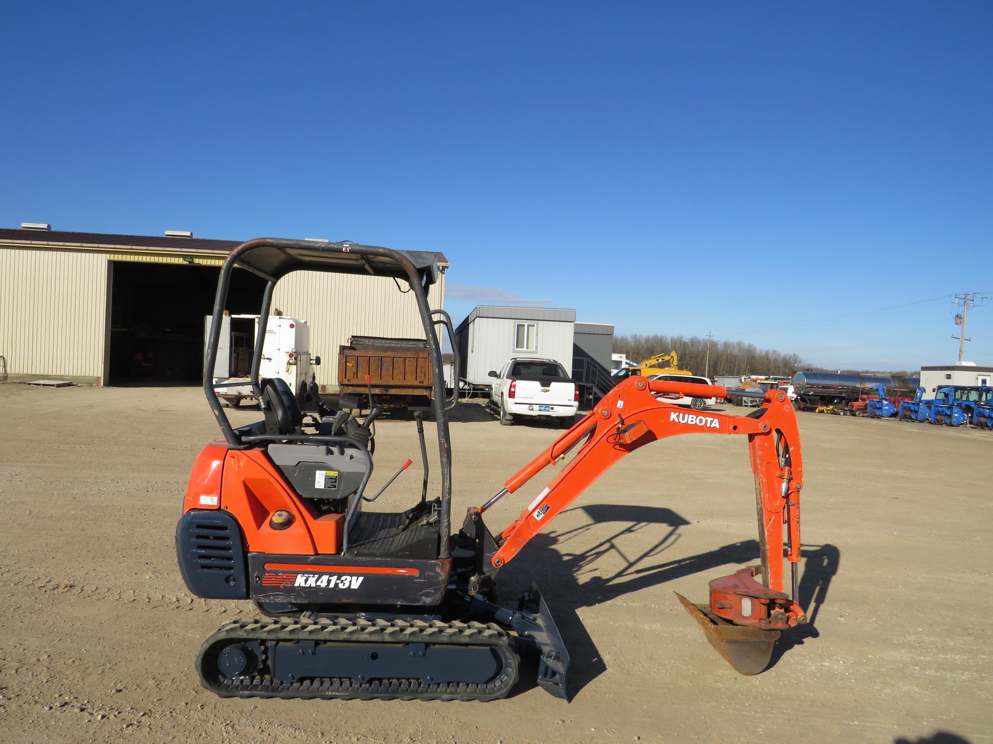 KUBOTA KX41-3V MINI EXCAVATOR