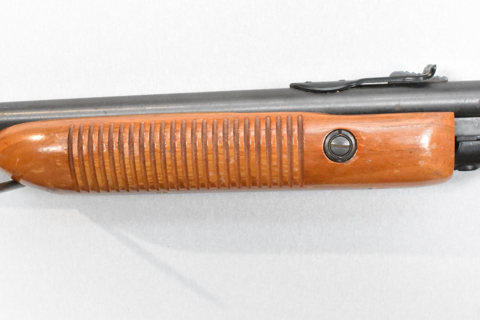 REMINGTON 572 FIELDMASTER