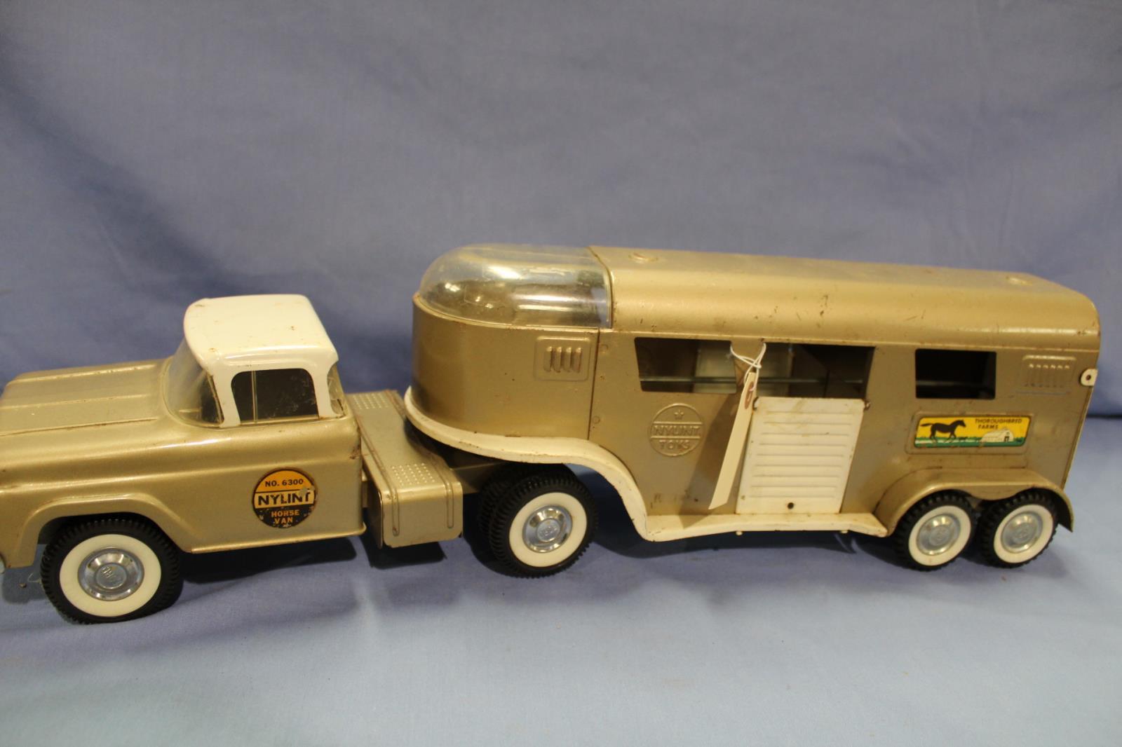 NYLINT HORSE VAN TRUCK & TRAILER 23 IN LONG