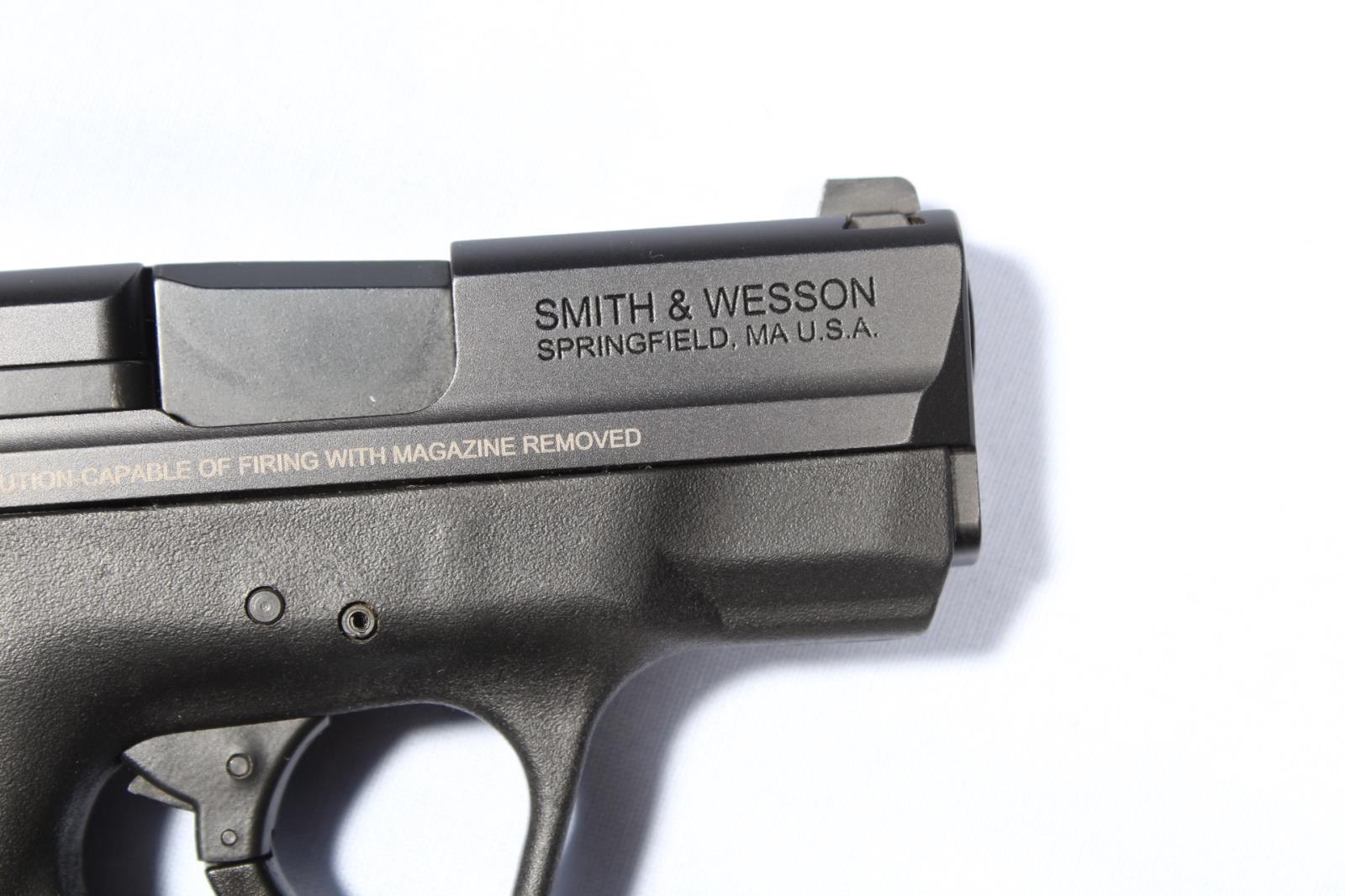 SMITH WESSON M&P SHIELD, SN JCE2572