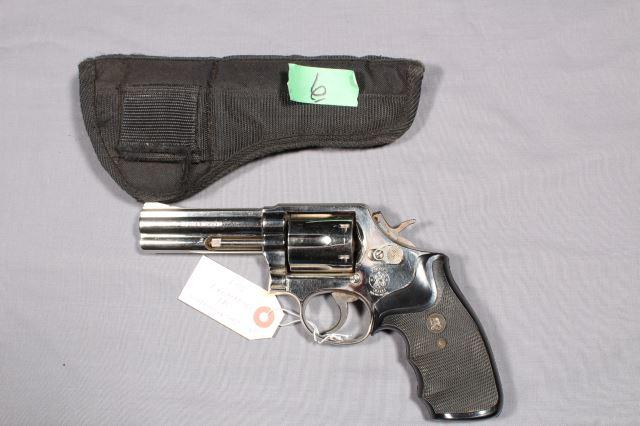 SMITH WESSON 581, SN A21187X7,