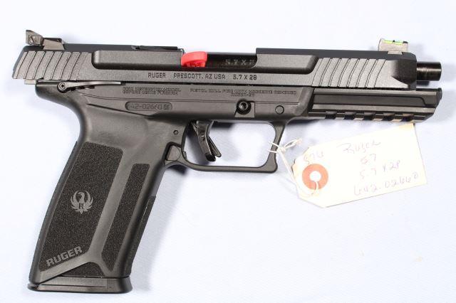 RUGER 57, SN 6425-02660.