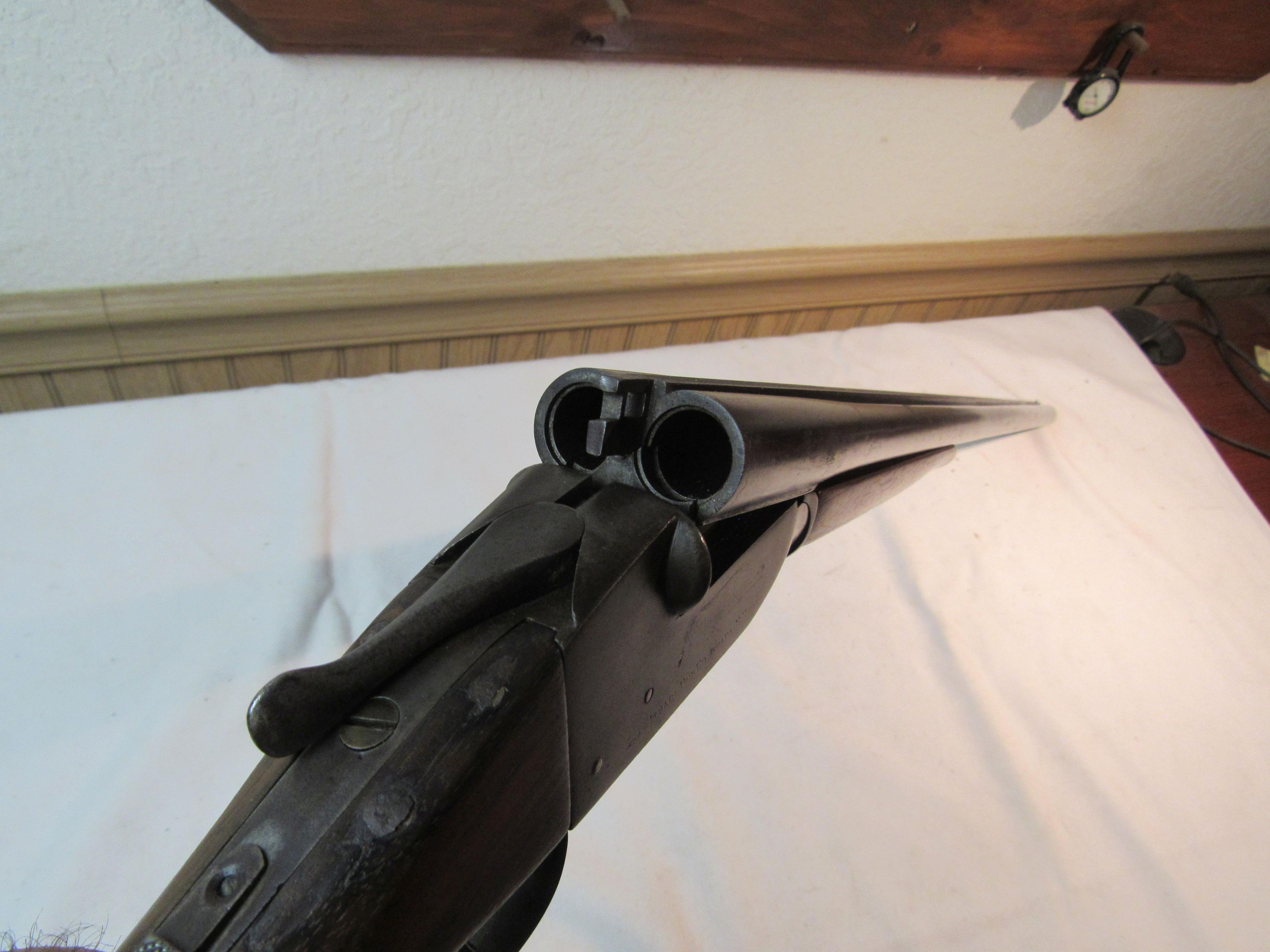 Ithica NY 20 gauge double barrrel double trigger shotgun very good condition