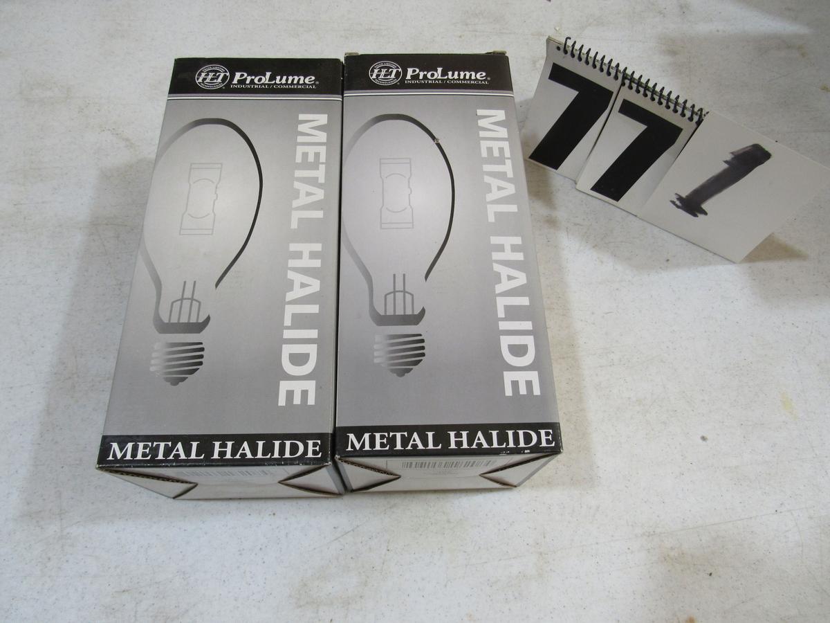 Halco lighting ProLume metal hailide lamps MH400/U 108208 M59/E large bulbs for enclosed fixtures