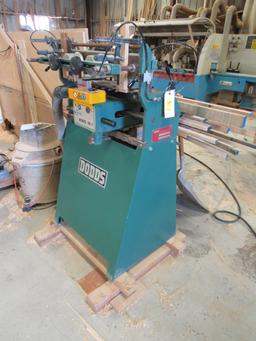 Dodds Model SE-1 single spindle dovetail machine