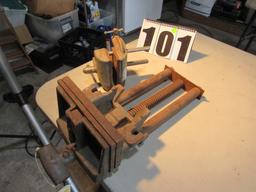 under table top wood working vise.