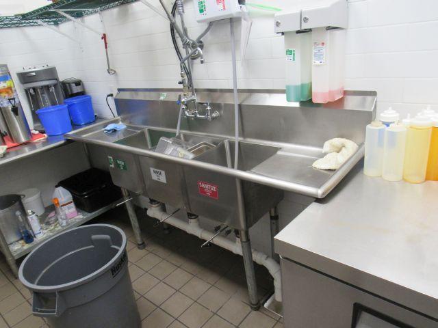 3 bay wash/rinse/sanitizer sink w/ overhead spray mixing valve 78" W x 22" D