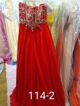 Sherri Hill designer formal gowns and dresses size 0, 2, & 4  for any formal occasion. Perfect for p