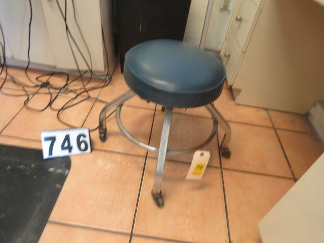 aluminum heavy duty swivel cushion top work stool