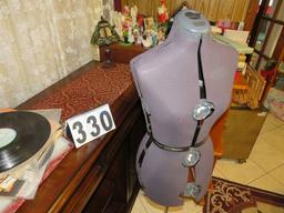 adjustable dress makers stand (mannequin)