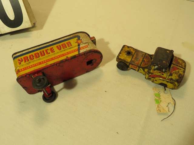 Vintage tin produce van. Mfg. unknown Japan? 8" long.