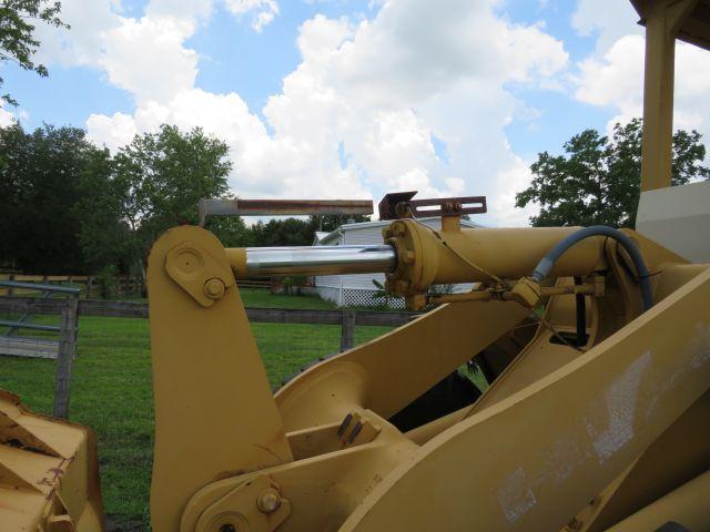 1994 Kawasaki wheel loader model  65ZIII ser 65J10326.  Isuzu 6B61 engine.