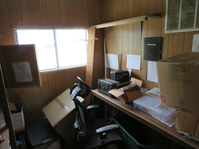 1997 Euba Office trailer comes some desks, and built in shelving.  Aluminum entrance stairs.  No evi