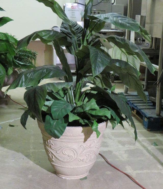 4' Foliage Planter