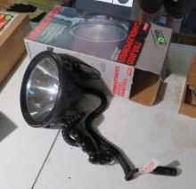 Coleman 750,000 candle power Halogen spot light