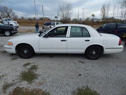 2000 Ford Crown Victoria