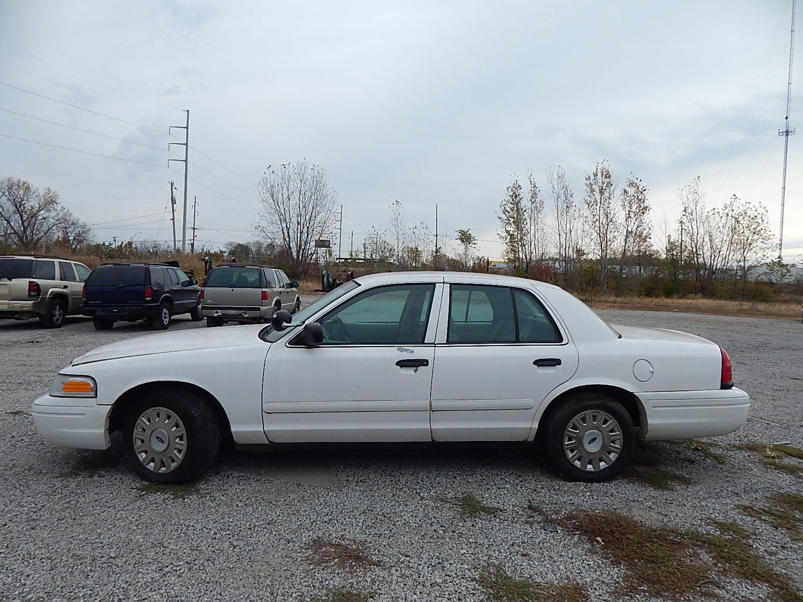 2005 Ford Crown Victoria