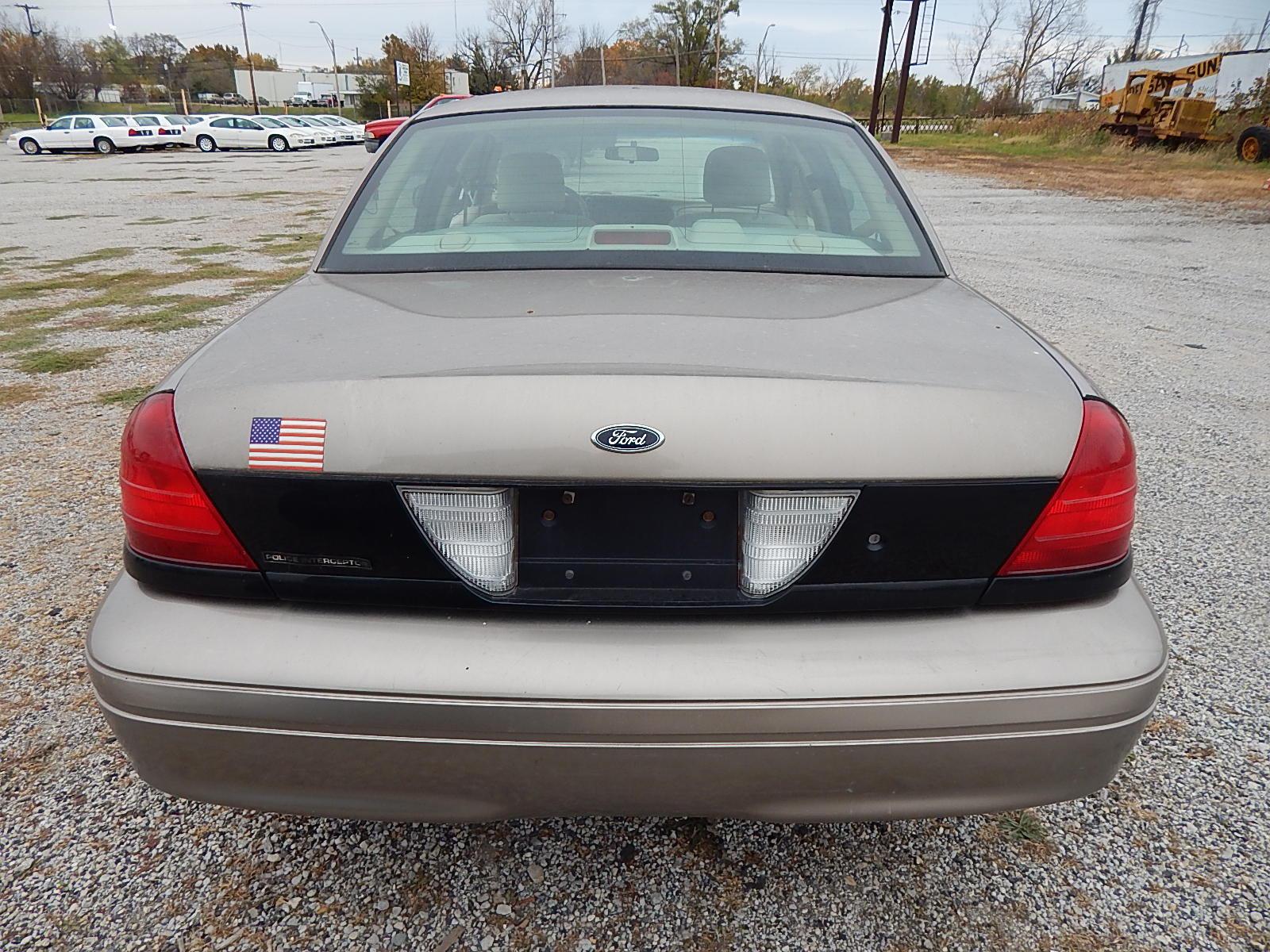 2006 Ford Crown Victoria