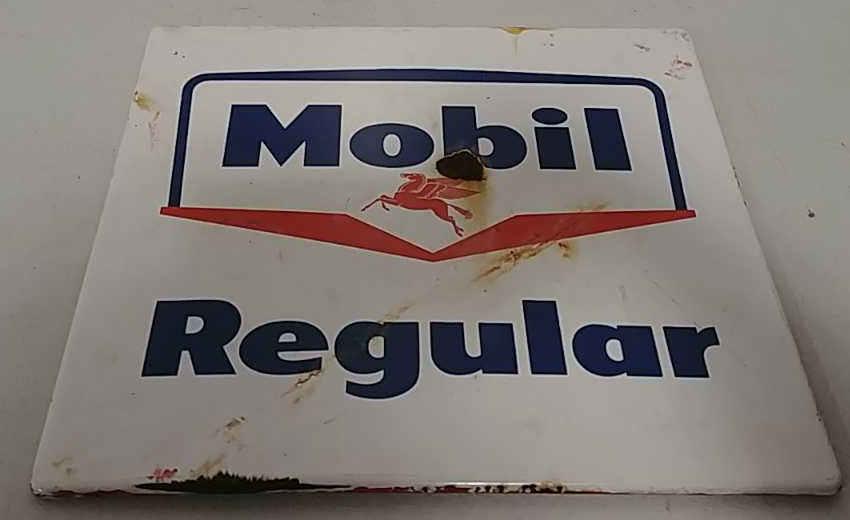 SSP Mobil Regular pump sign