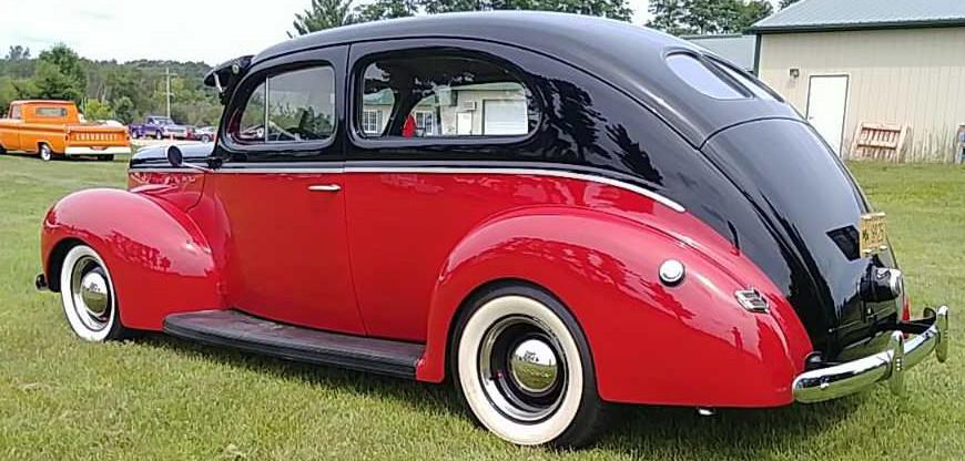 1940 Ford Deluxe Custom