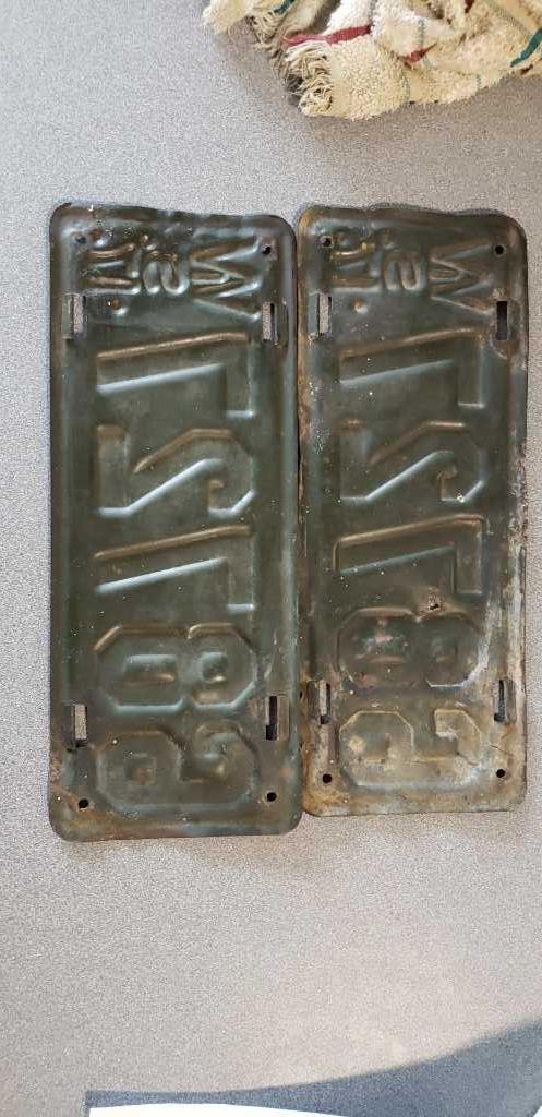 Matching Set Of Wisconsin 1917 License Plates