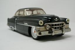 Cadillac pull/ friction toy car