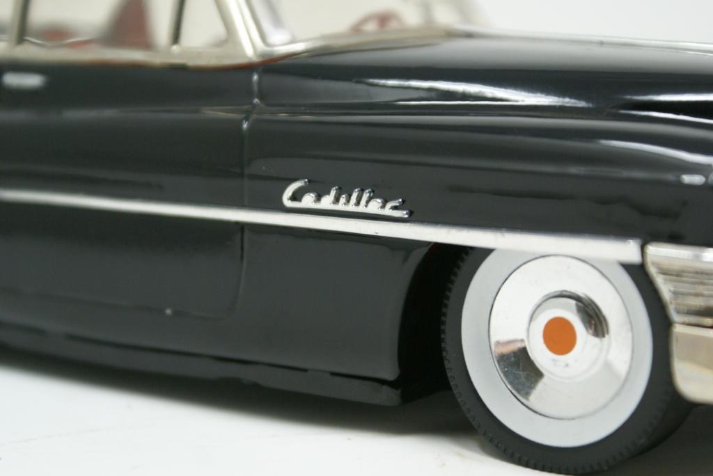 Cadillac pull/ friction toy car