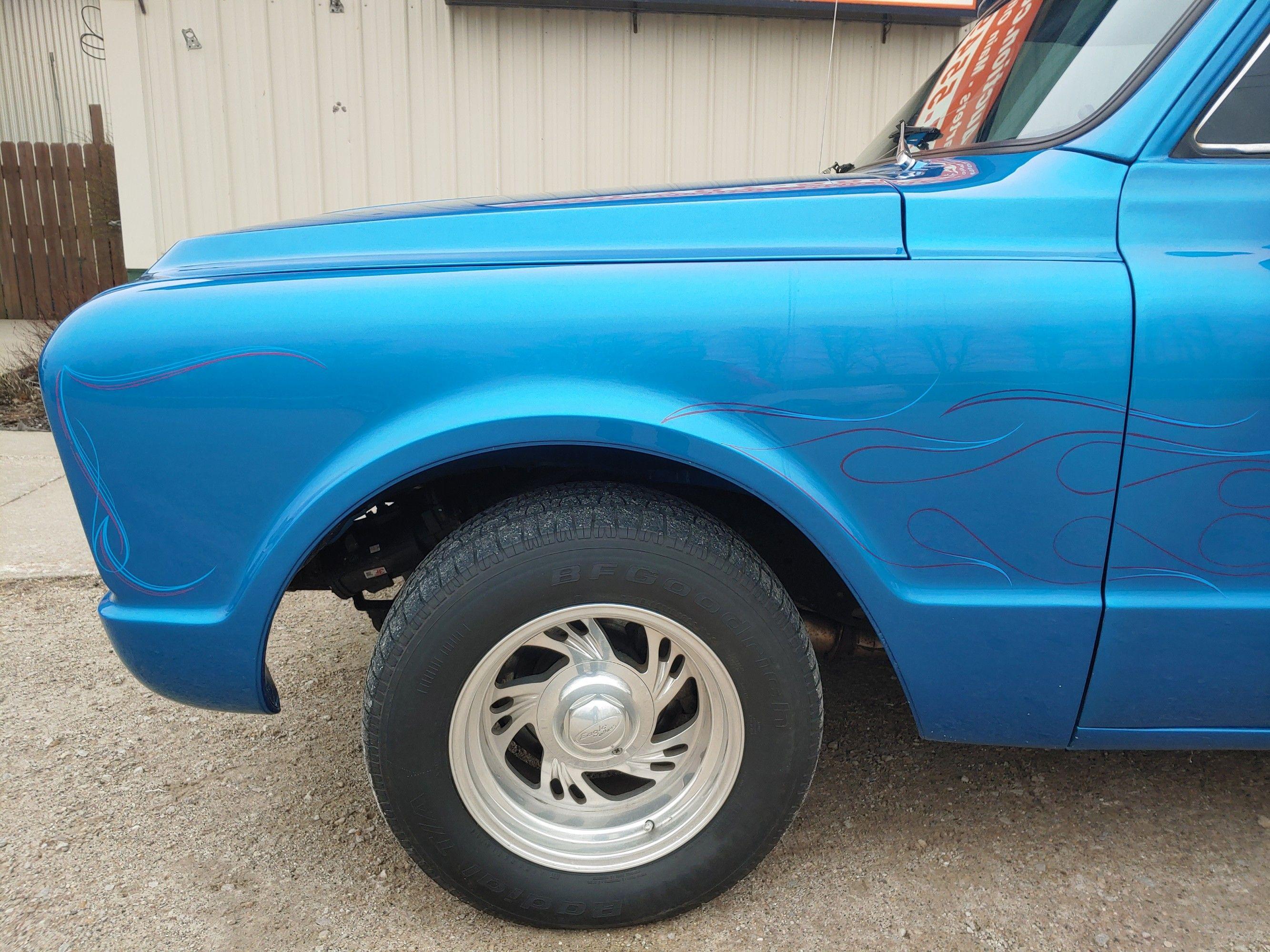 CUSTOM 1967 CHEVROLET C10