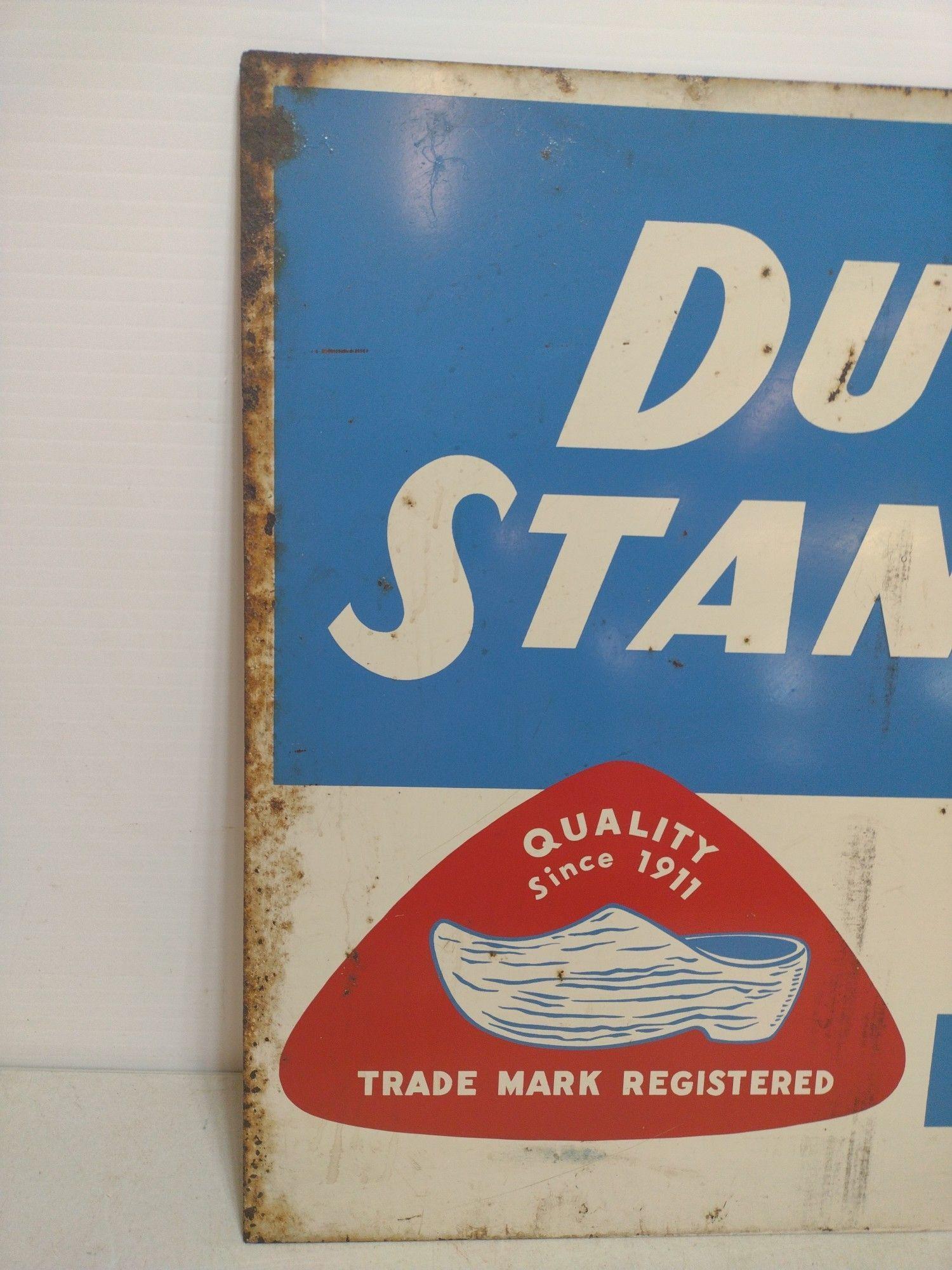 DST Dutch Standard Flanged Sign