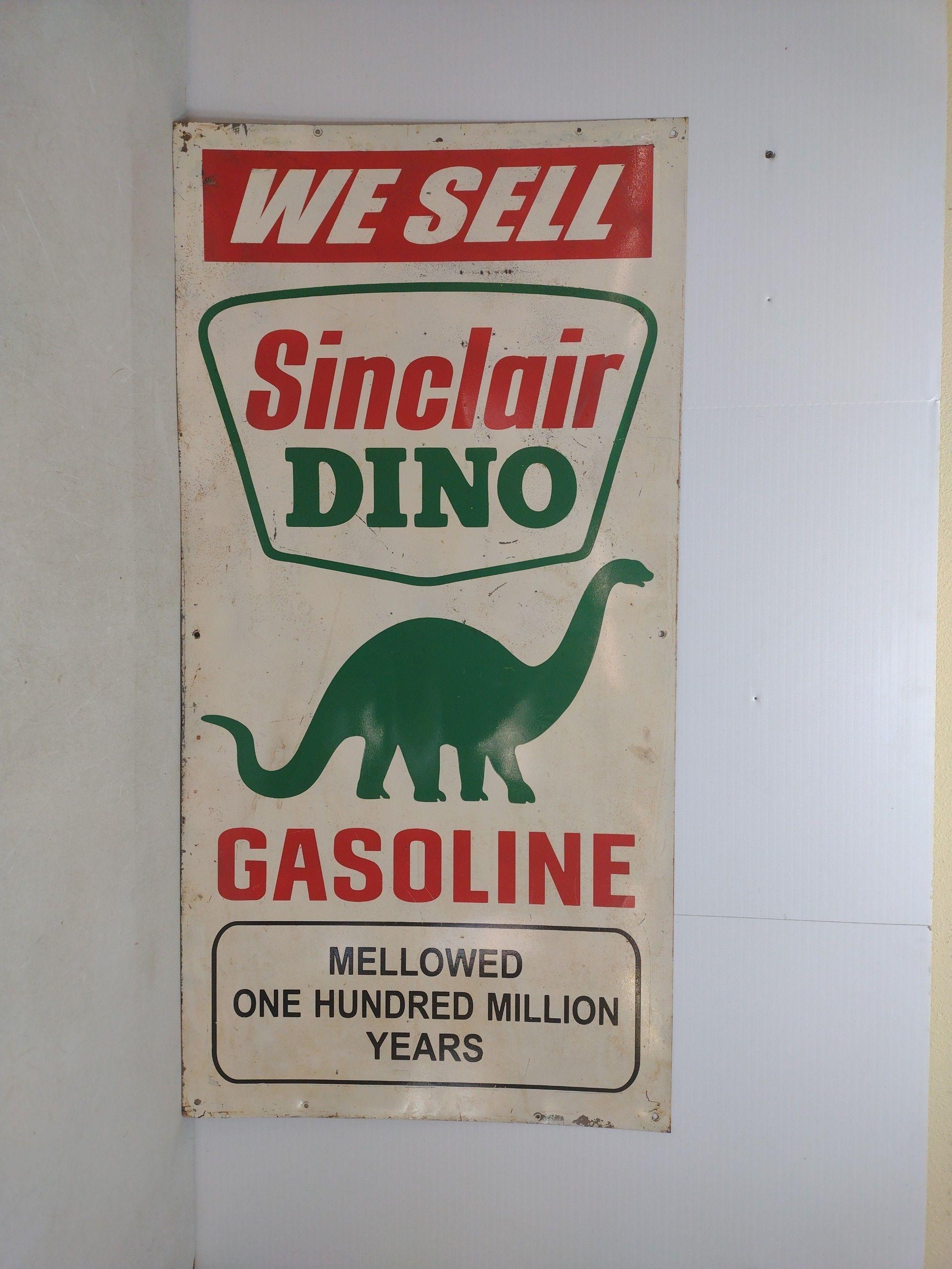 SST Sinclair Dino Gasoline Sign