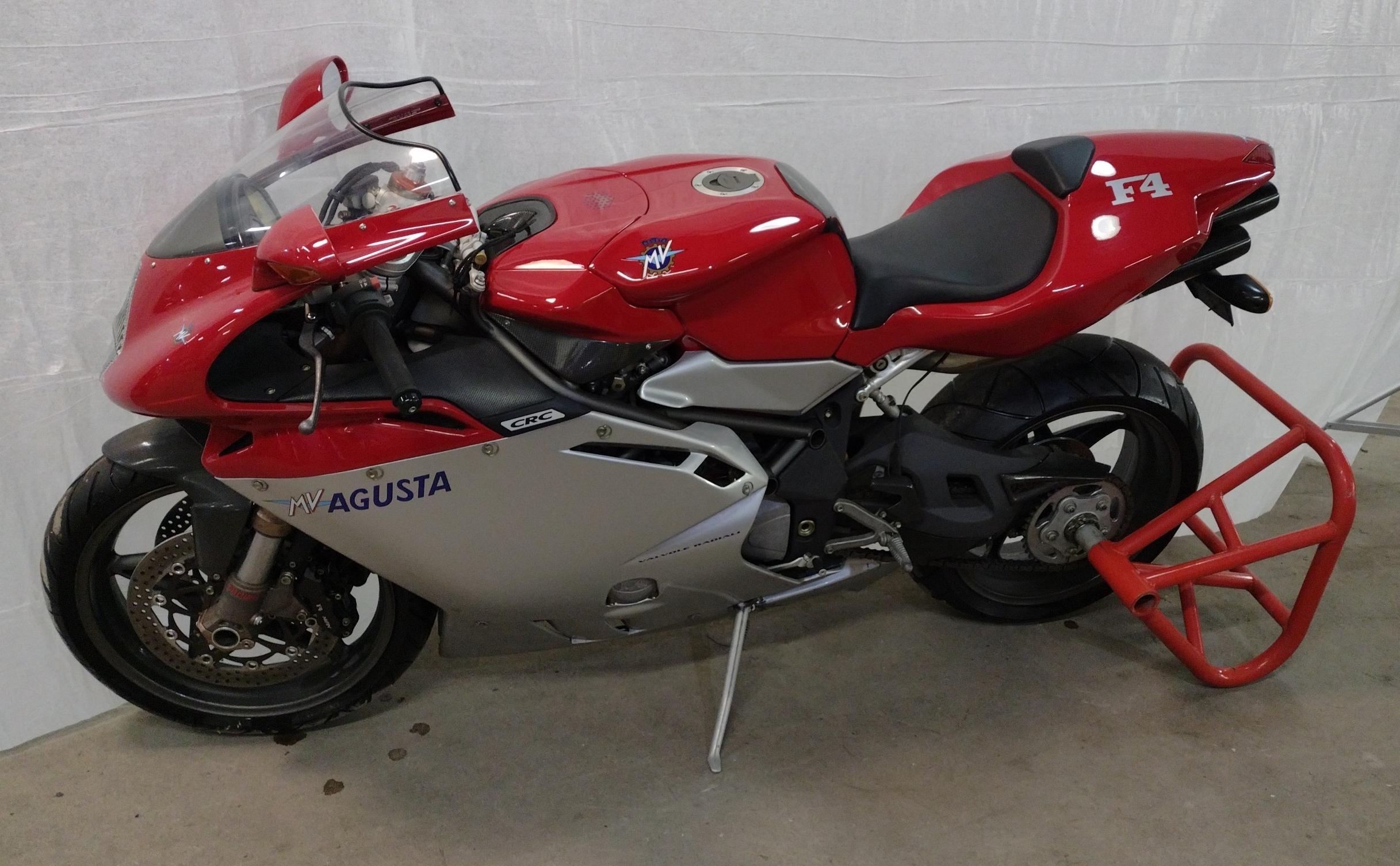 Motorcycle 2000 MV AGUSTA F4