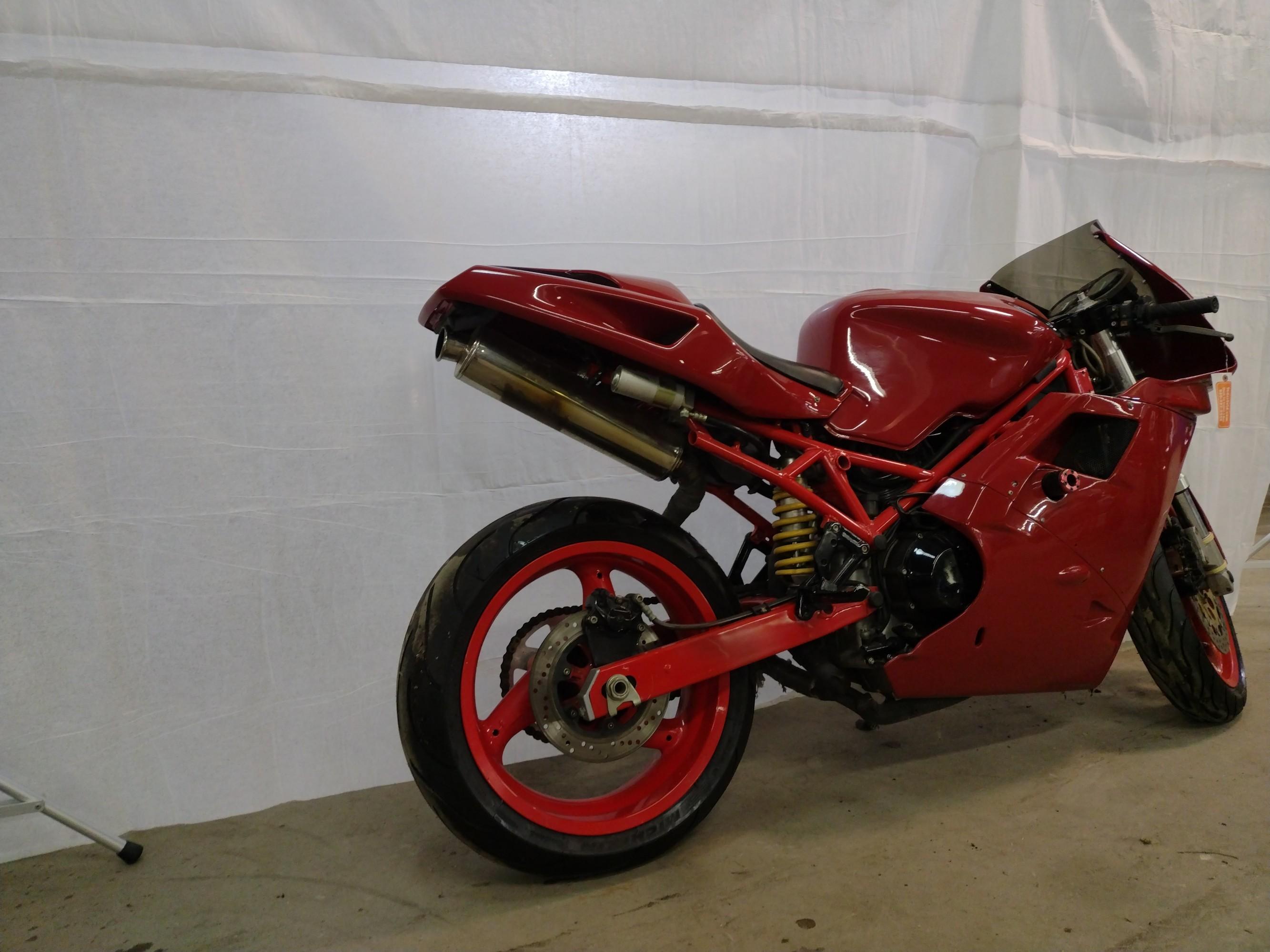 Motorcycle 1998 DUCATI ST2