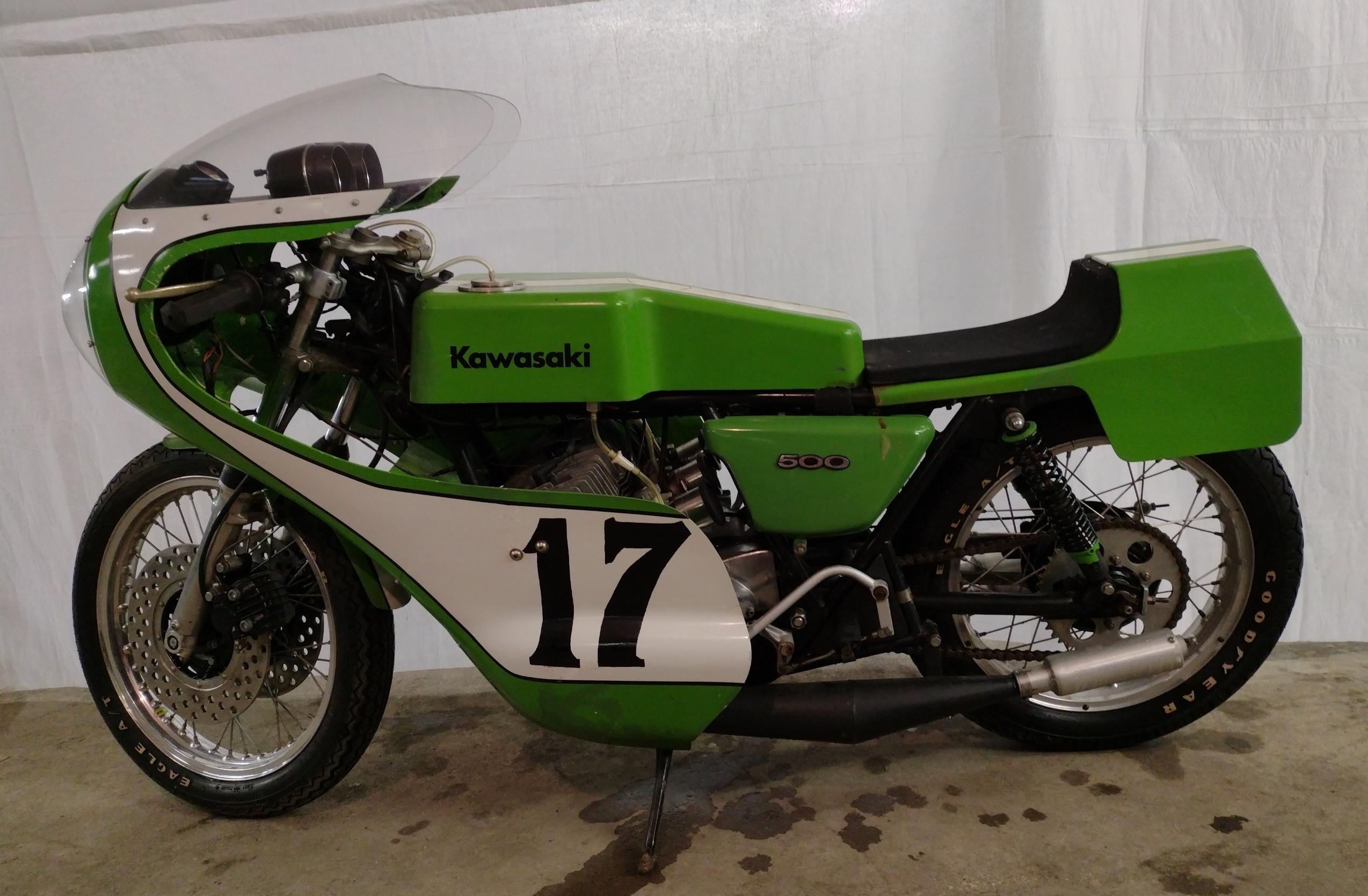 Motorcycle 1968 KAWASAKI 500 Triple