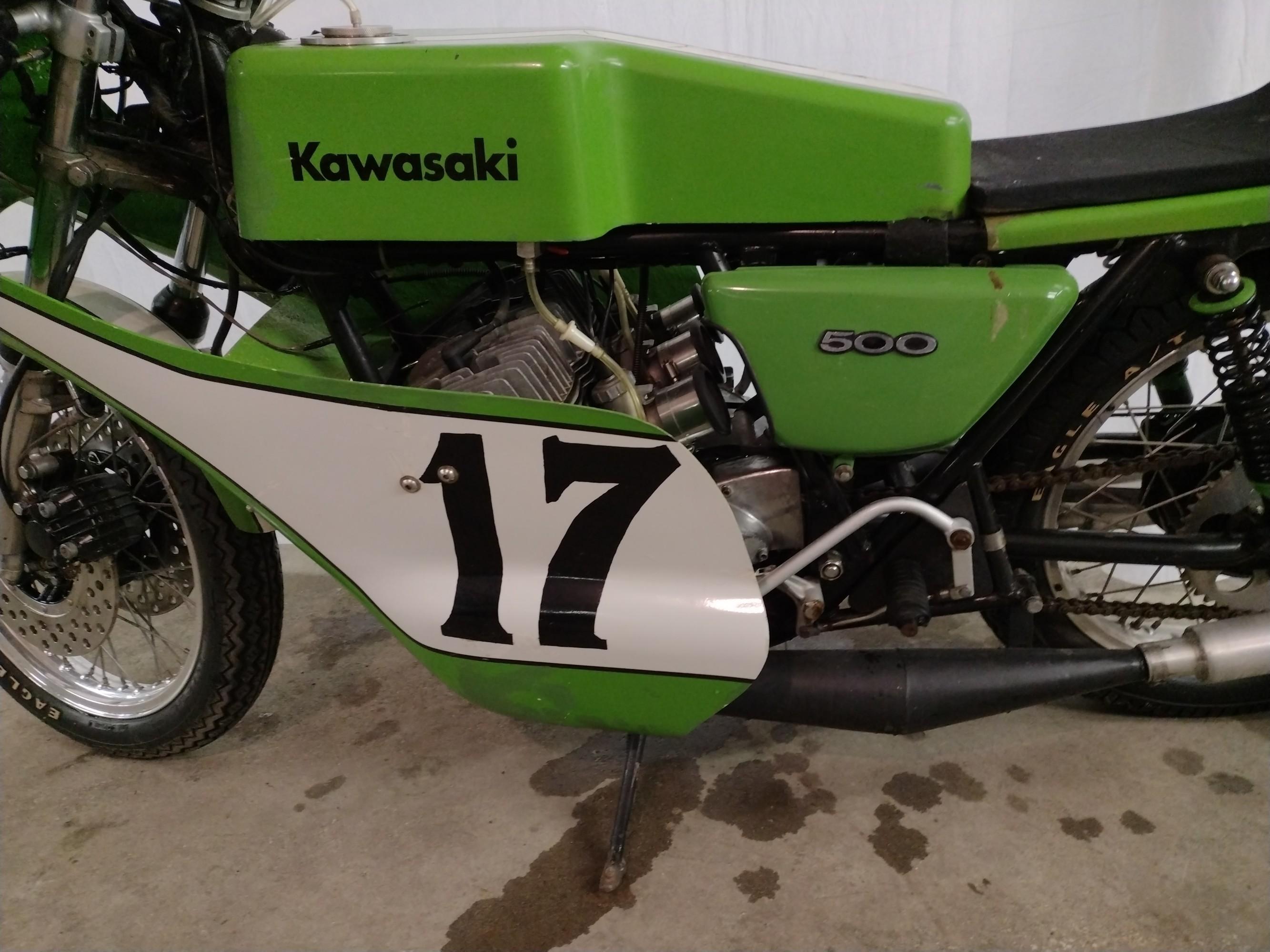 Motorcycle 1968 KAWASAKI 500 Triple