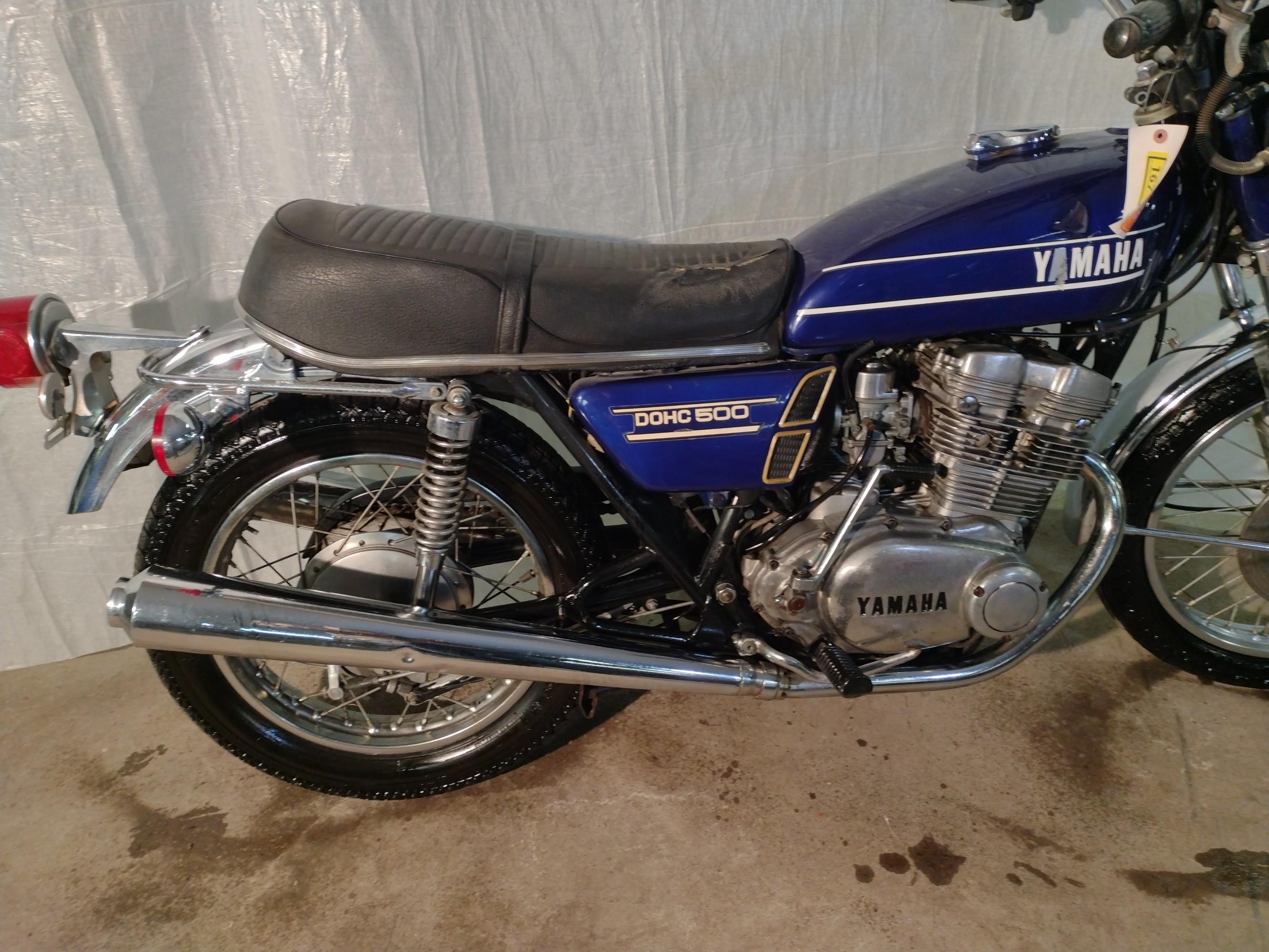 Motorcycle 1974 YAMAHA DOHC 500