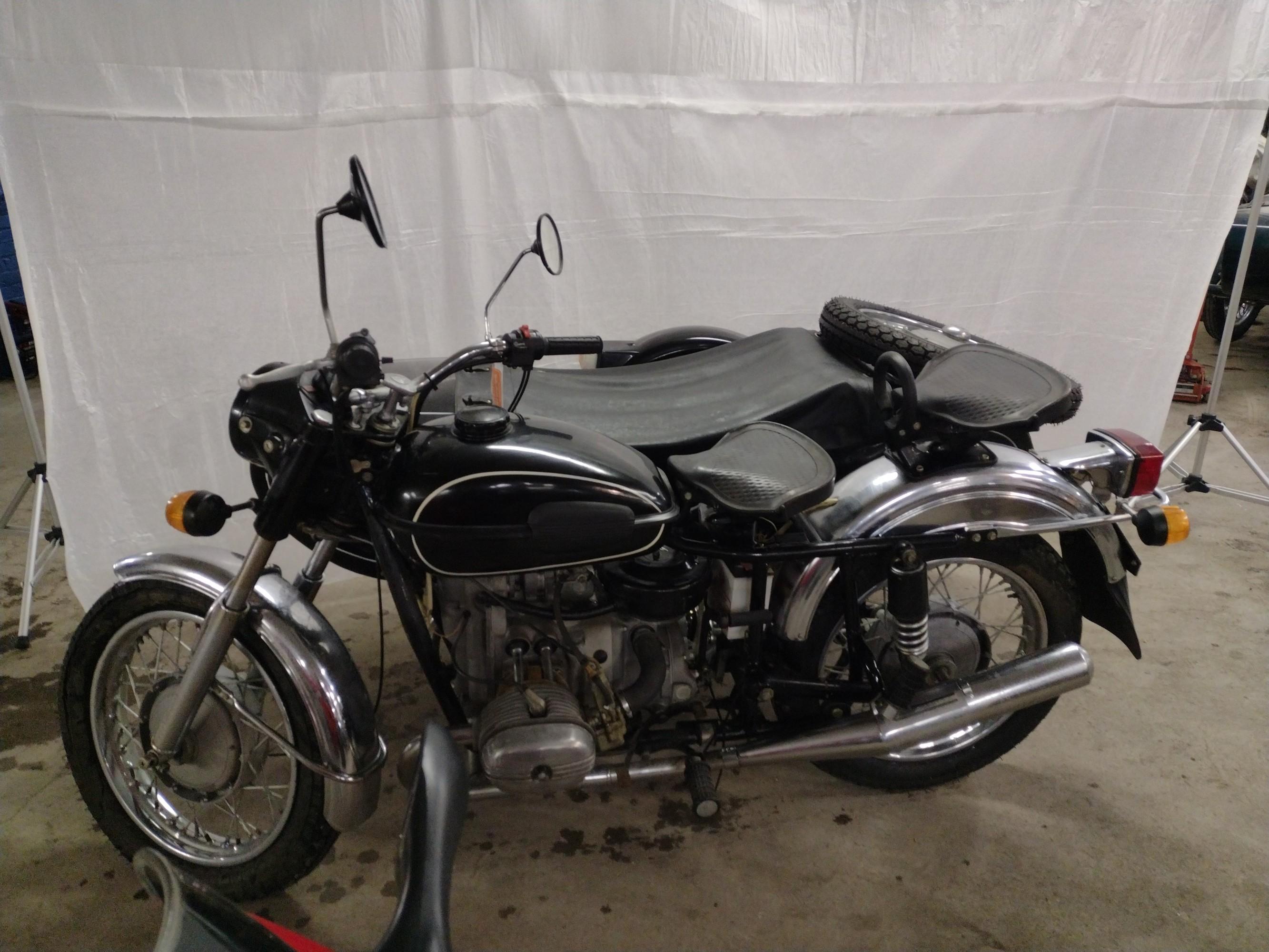 Motorcycle 1986 URAL with side car