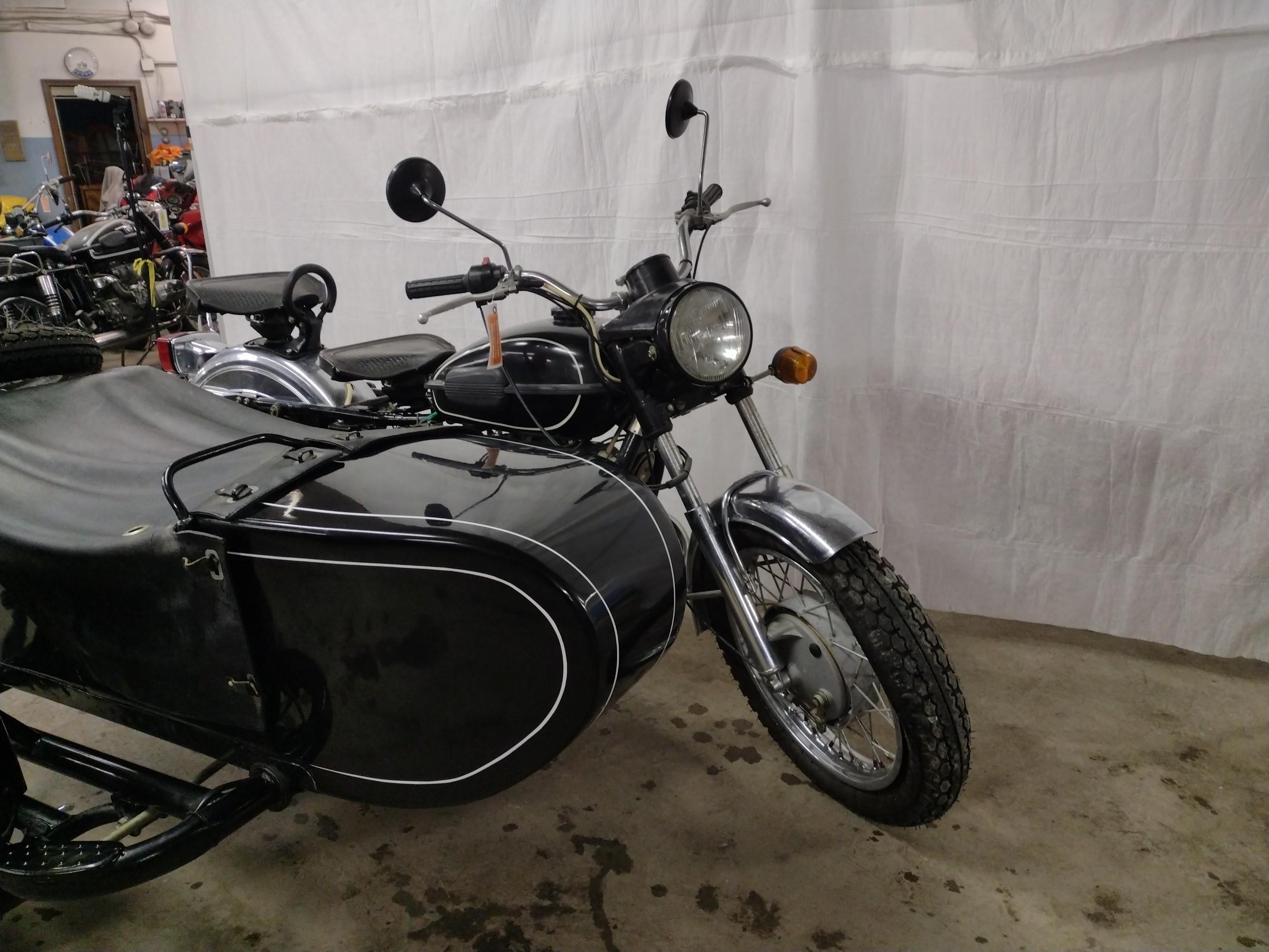 Motorcycle 1986 URAL with side car