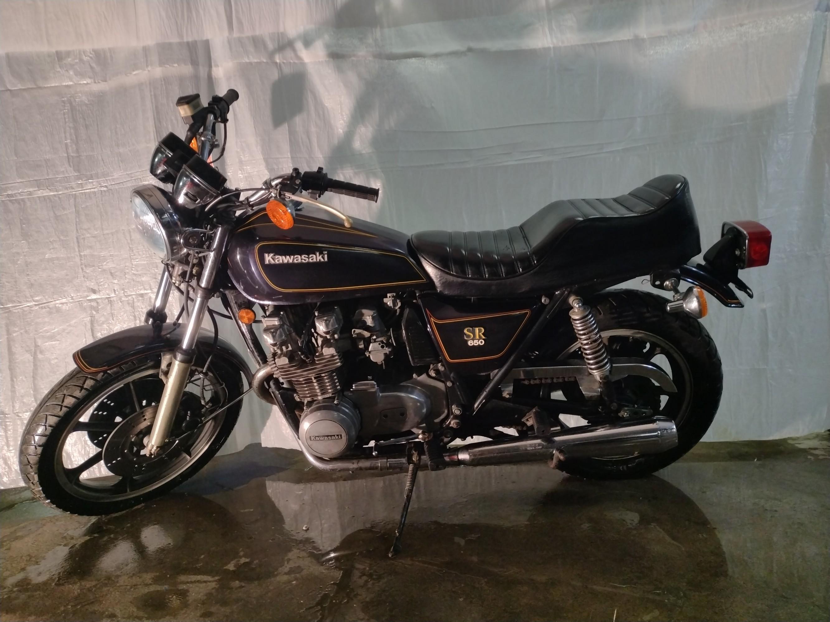 Motorcycle 1979 KAWASAKI SR650