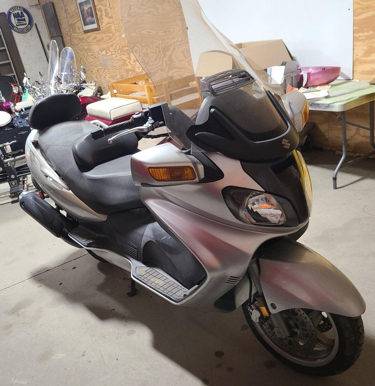 2004 SUZUKI AN650K